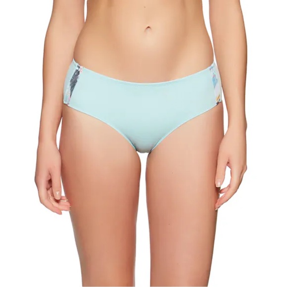 🔆 Roxy Fitness SD Shorty Bikini Bottom - Picture 3 of 11
